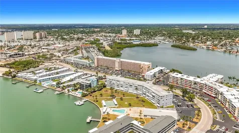 1868 Shore Drive S South Pasadena FL 33707