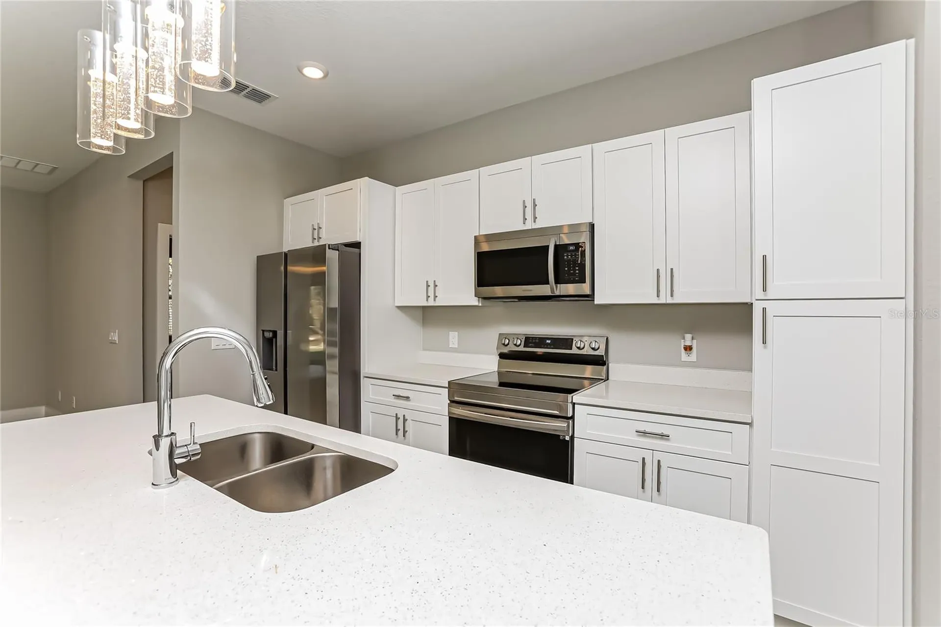 344 Hibiscus Drive Kissimmee FL 34759