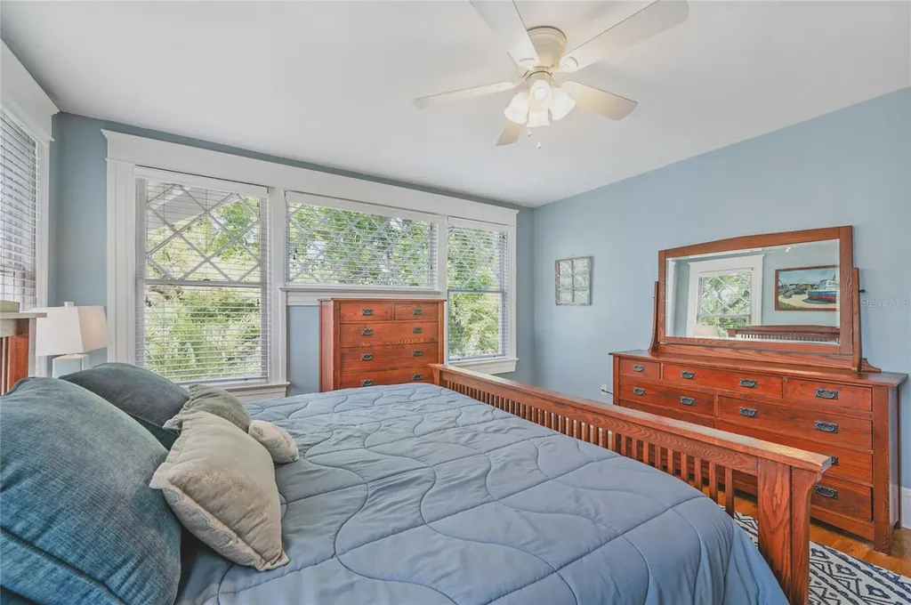 814 S Willow Avenue Tampa FL 33606