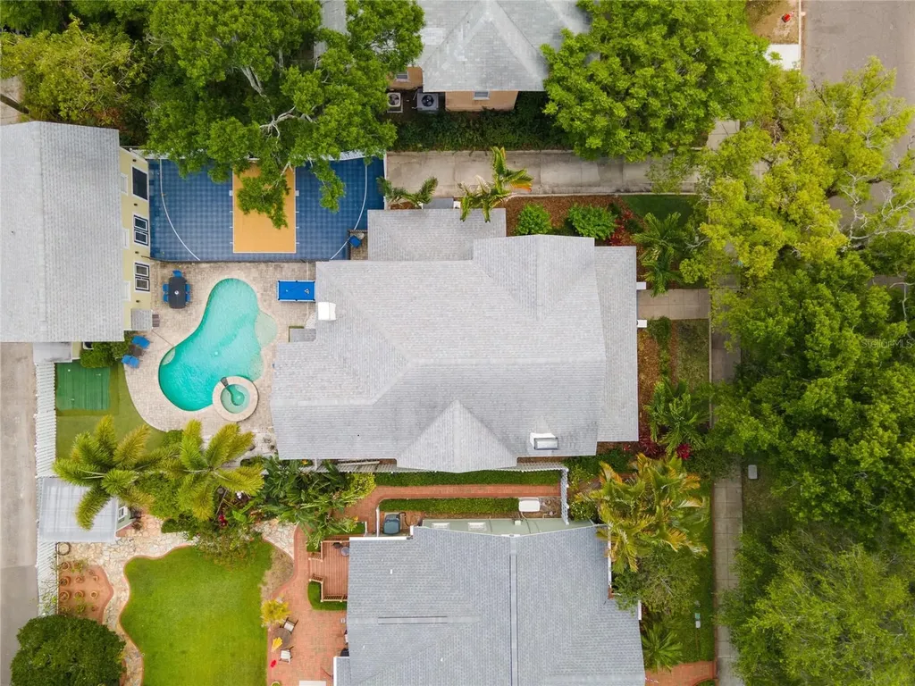 814 S Willow Avenue Tampa FL 33606