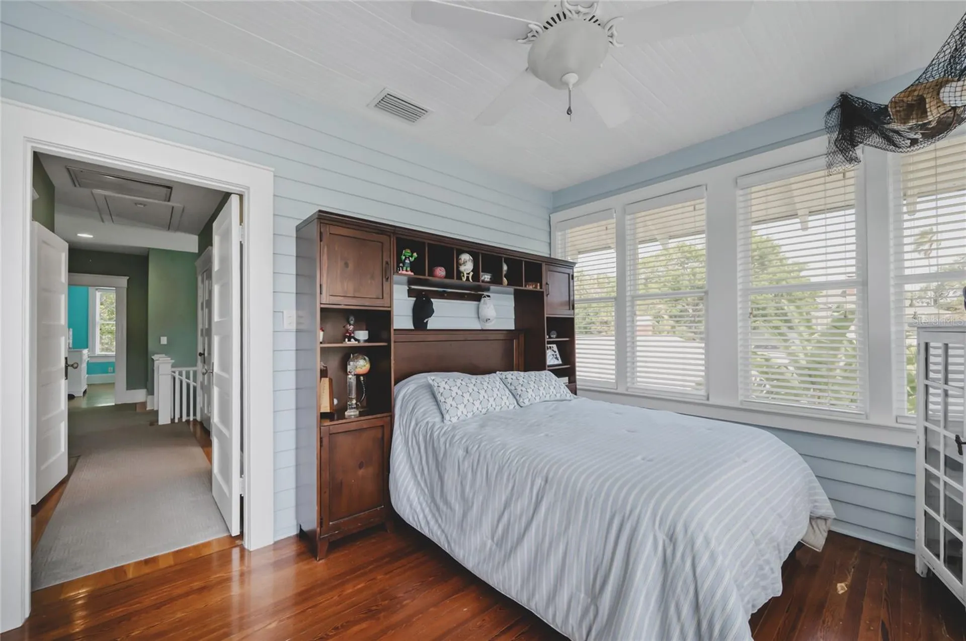 814 S Willow Avenue Tampa FL 33606