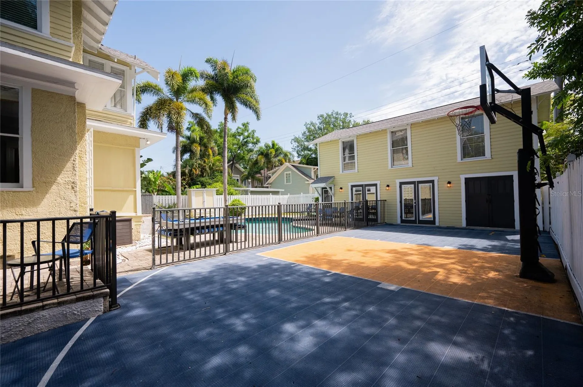 814 S Willow Avenue Tampa FL 33606