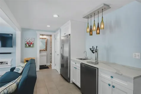 814 S Willow Avenue Tampa FL 33606