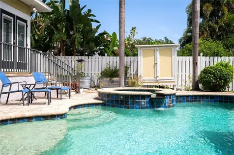814 S Willow Avenue Tampa FL 33606