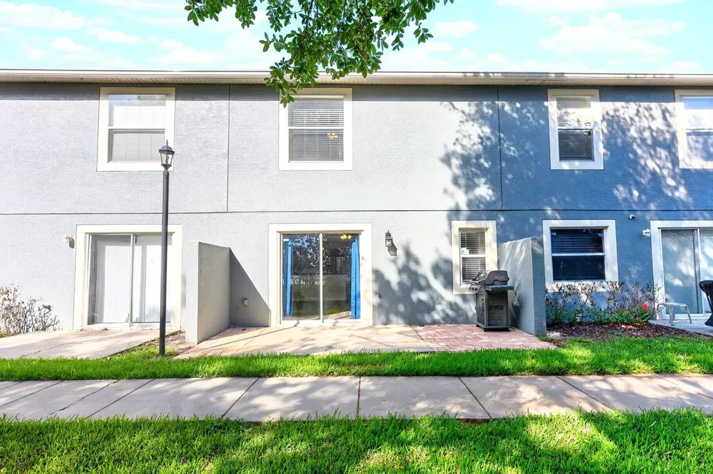 12769 Lexington Summit Street Orlando FL 32828