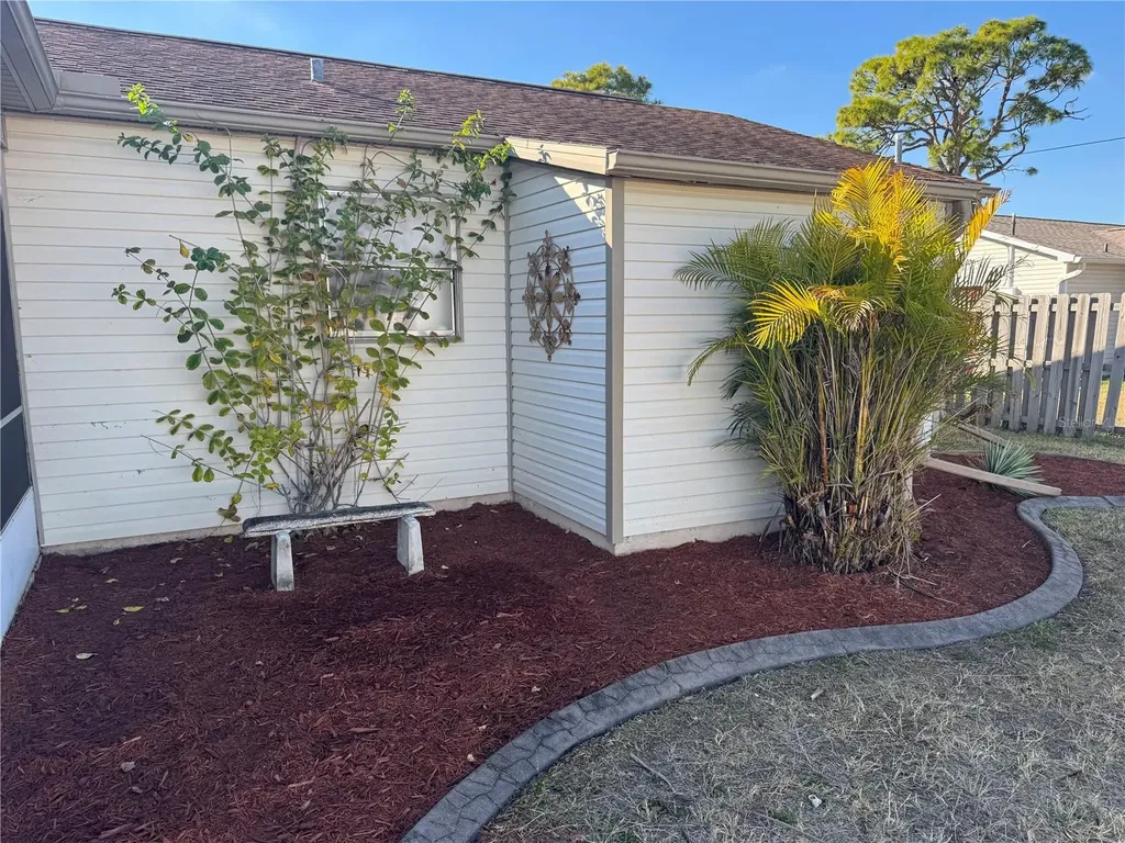 4399 Mundella Circle Port Charlotte FL 33948