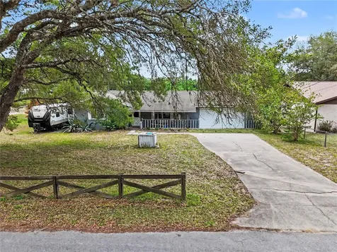 16738 SE 63 Lane Ocklawaha FL 32179