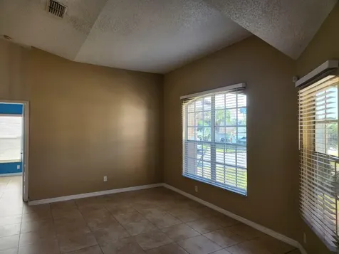 8001 Stirrupwood Court Orlando FL 32818