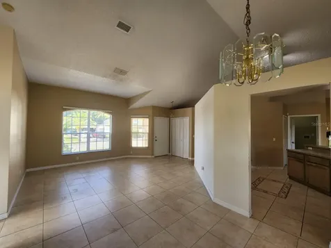 8001 Stirrupwood Court Orlando FL 32818