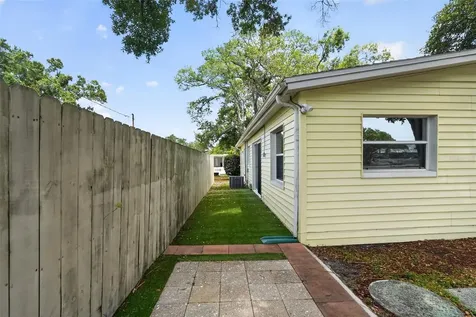 5501 92nd Terrace N Pinellas Park FL 33782