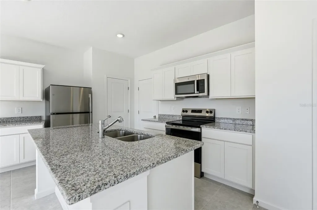 5822 Kalamata Drive Polk City FL 33868