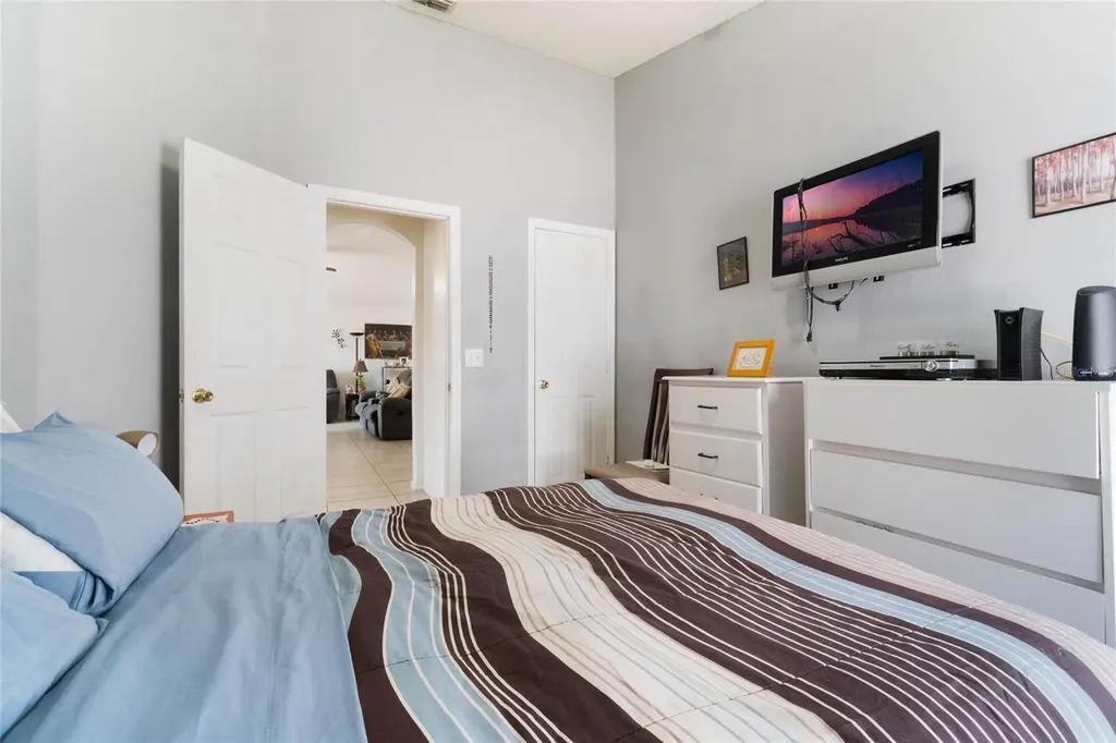 640 Lady Diana Drive Davenport FL 33837