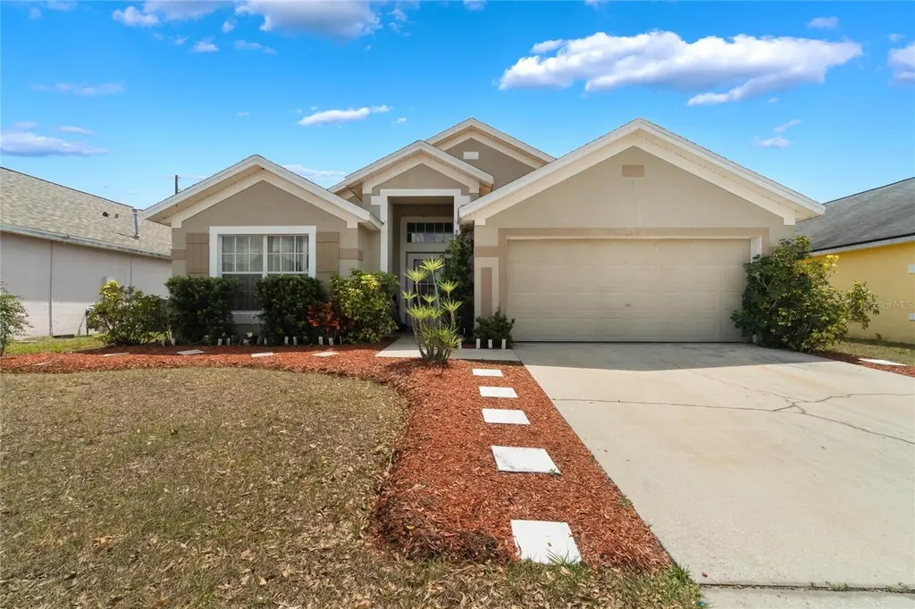 640 Lady Diana Drive Davenport FL 33837