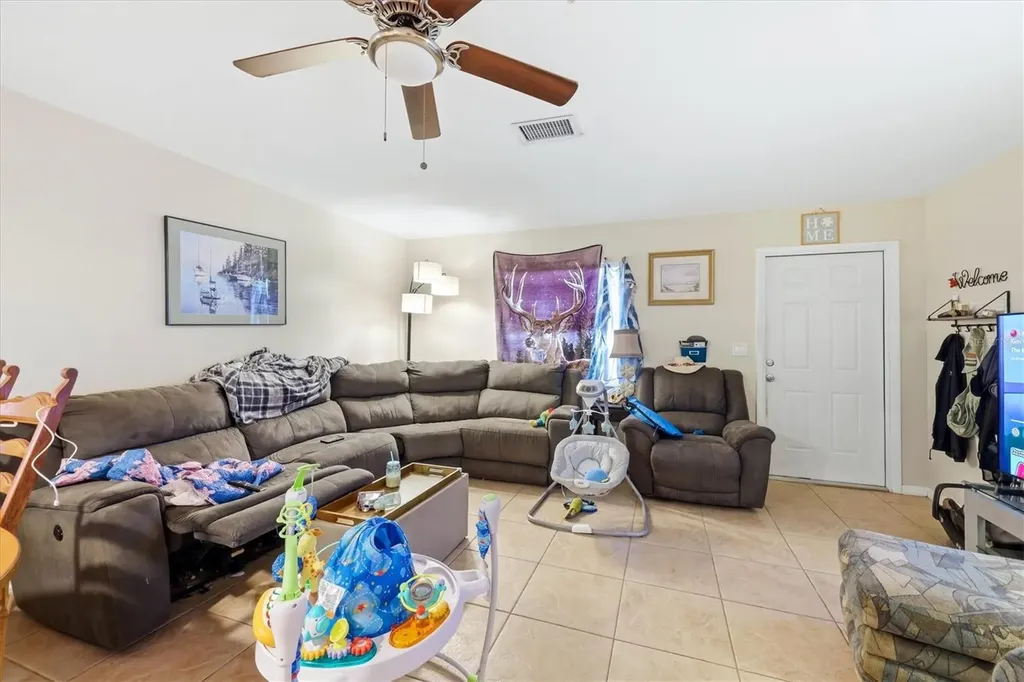 4501 86th Street Court W Bradenton FL 34210