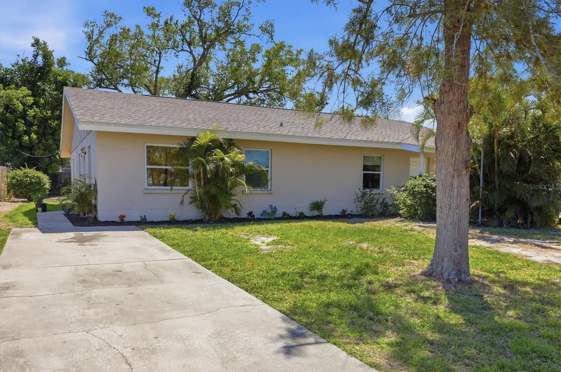 4501 86th Street Court W Bradenton FL 34210
