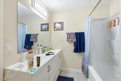 4501 86th Street Court W Bradenton FL 34210