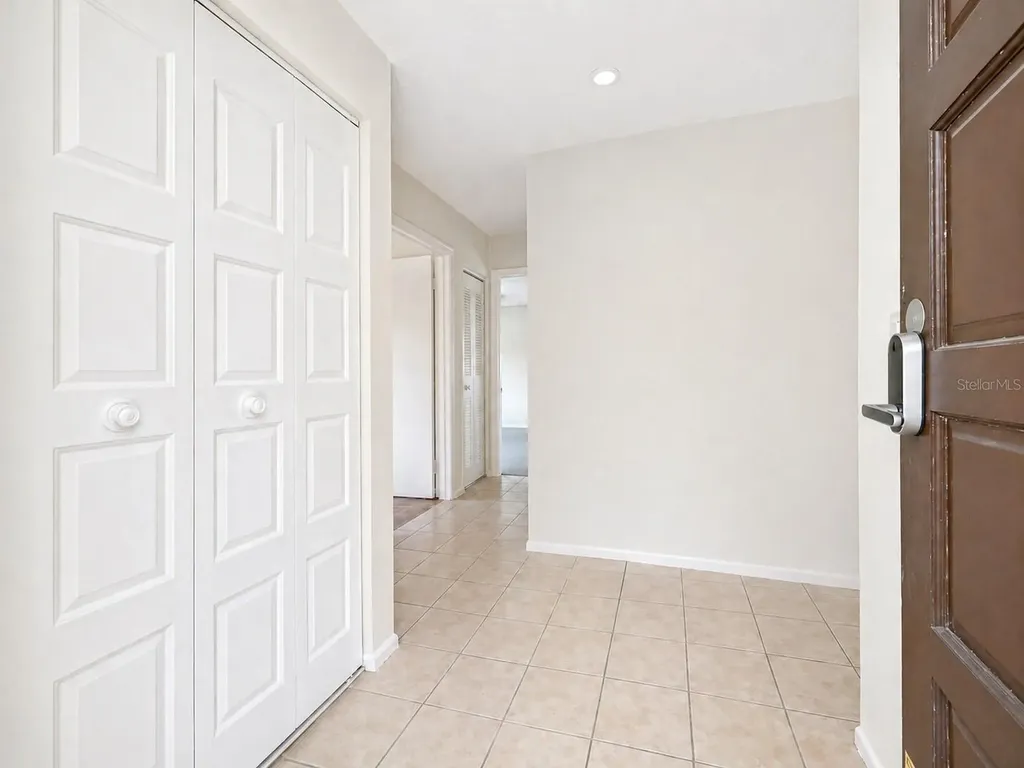 723 115th Avenue N St Petersburg FL 33716