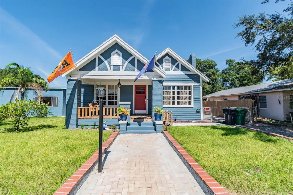 310 E Paris Street Tampa FL 33604