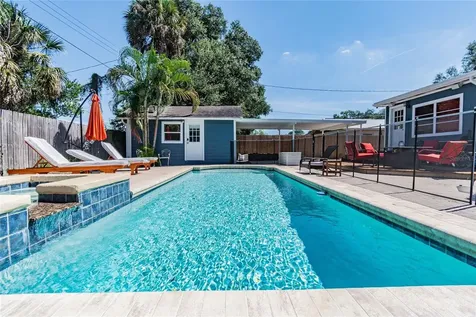 310 E Paris Street Tampa FL 33604