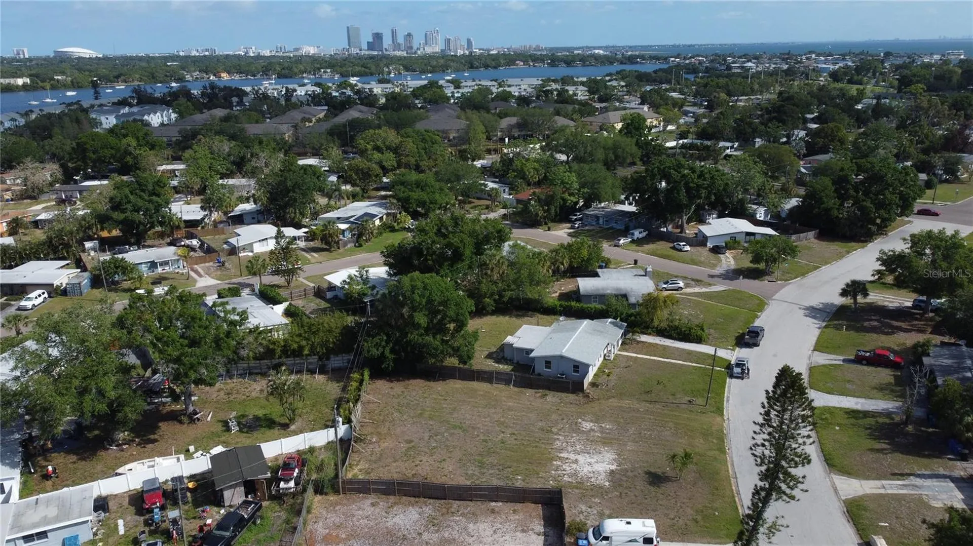 4101 Neptune Drive SE St Petersburg FL 33705