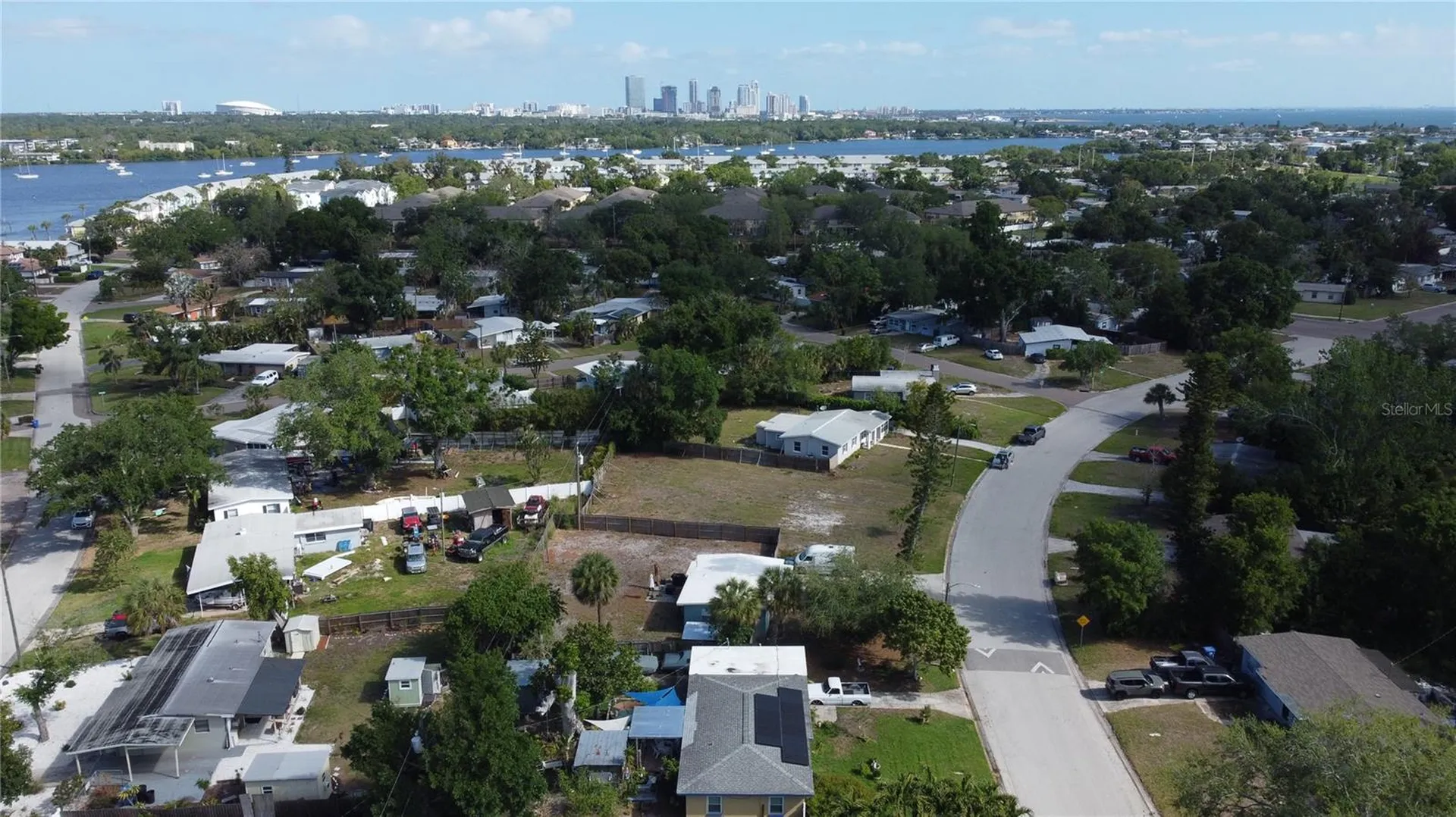 4101 Neptune Drive SE St Petersburg FL 33705