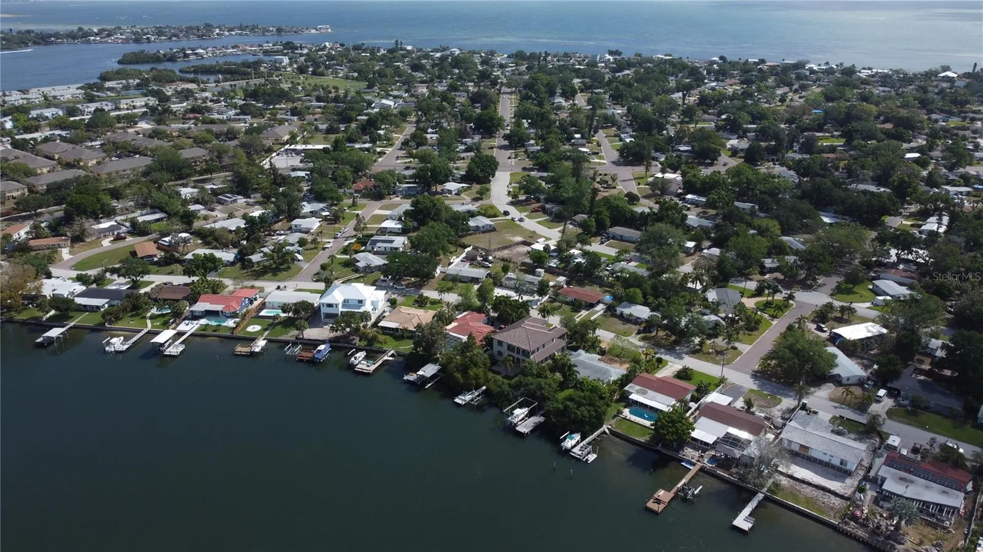 4101 Neptune Drive SE St Petersburg FL 33705