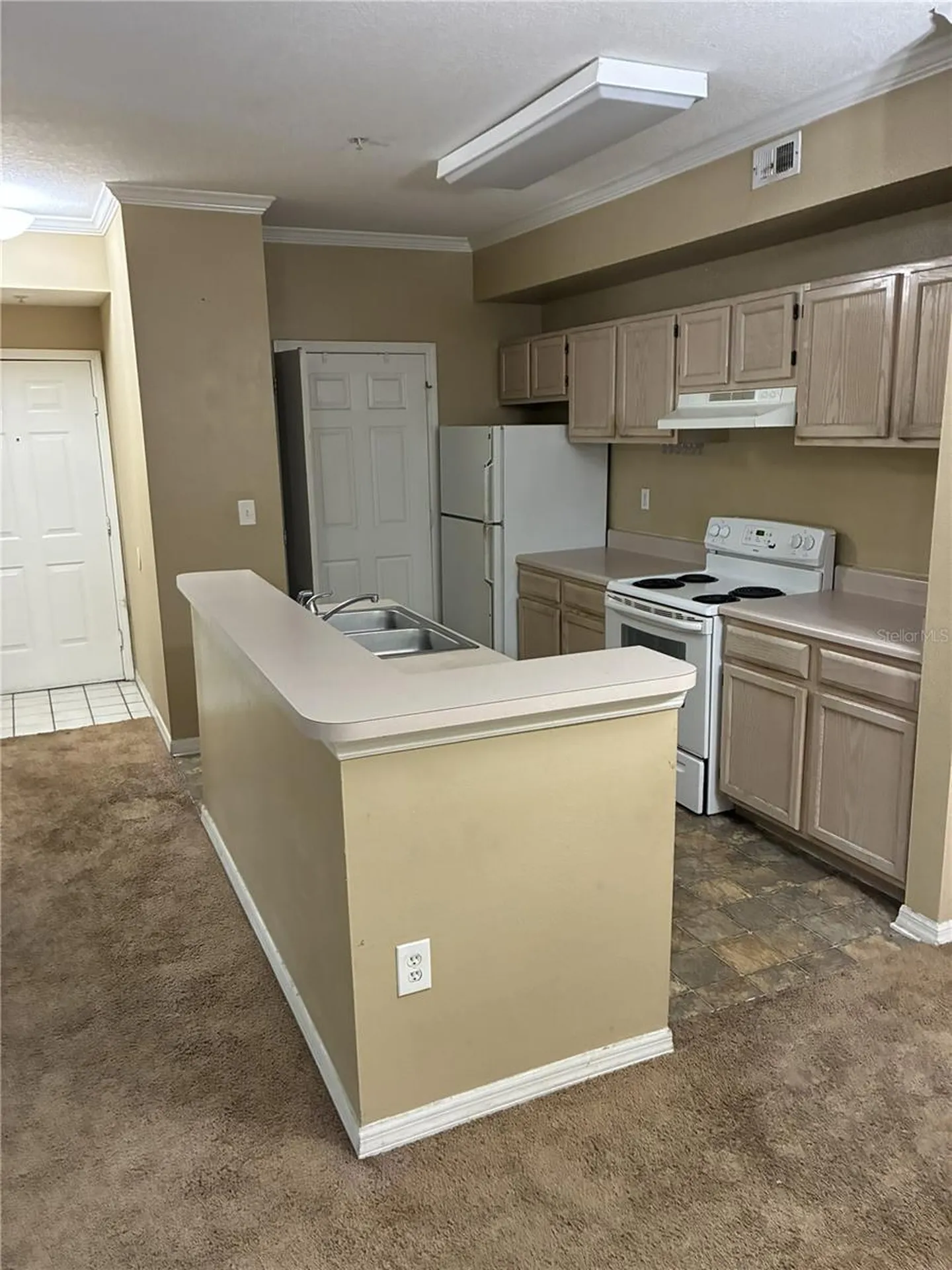 5618 Pinnacle Heights Circle Tampa FL 33624