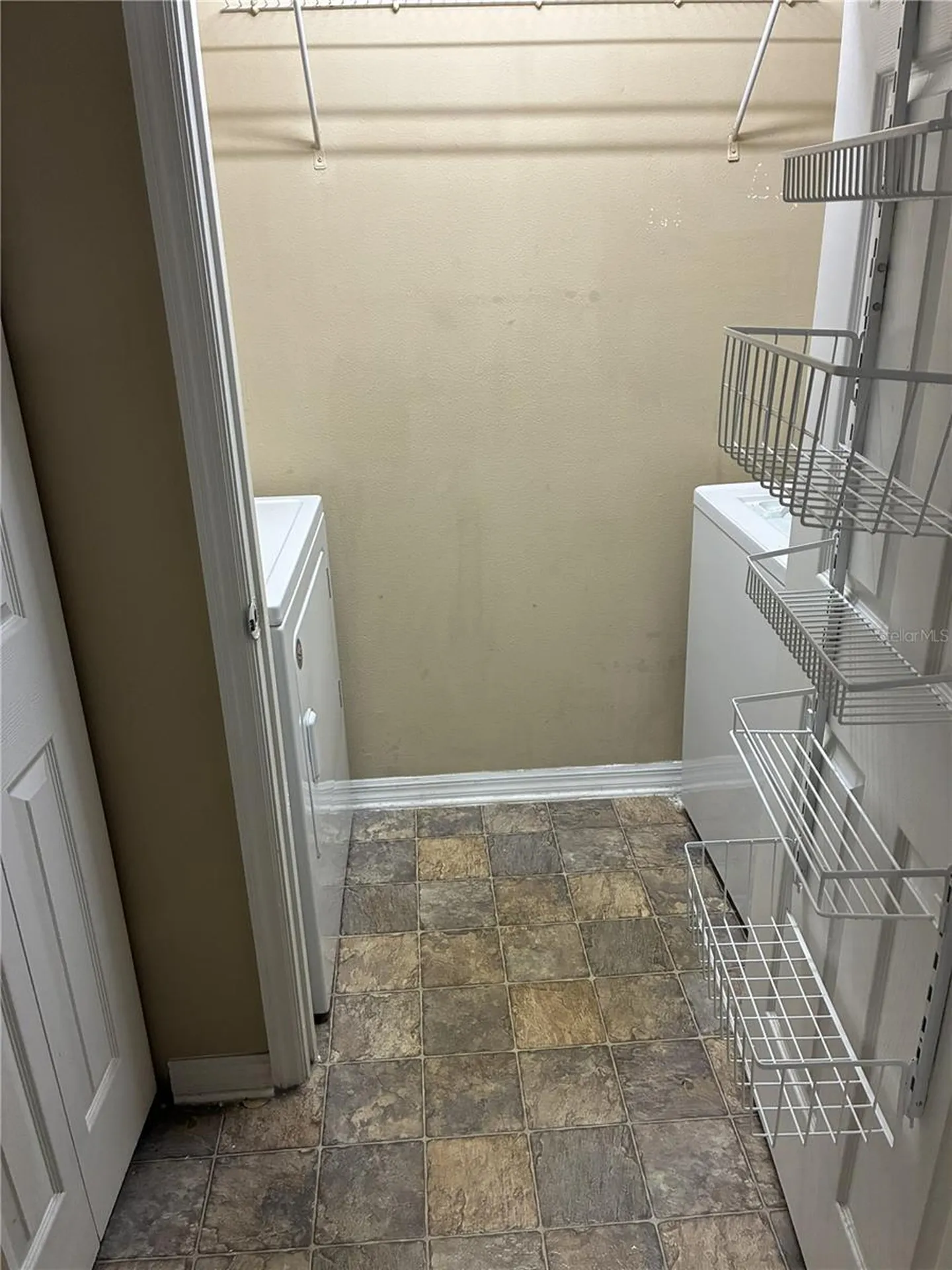 5618 Pinnacle Heights Circle Tampa FL 33624