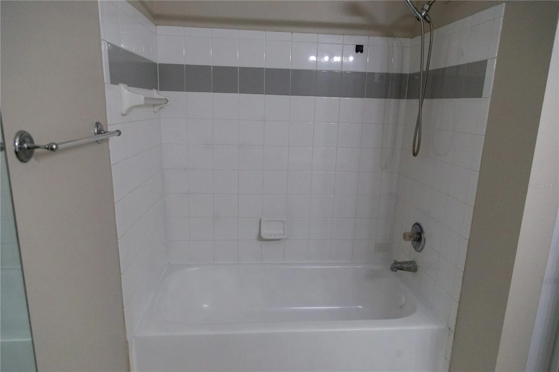 5618 Pinnacle Heights Circle Tampa FL 33624