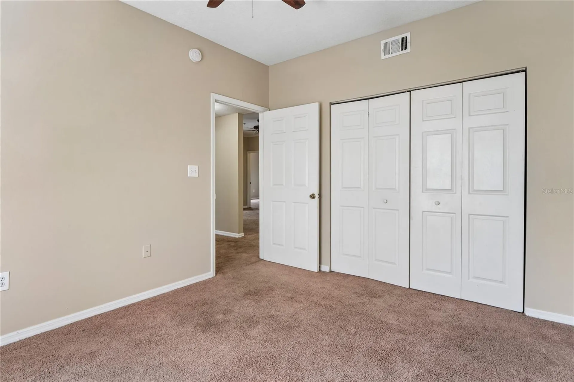5618 Pinnacle Heights Circle Tampa FL 33624