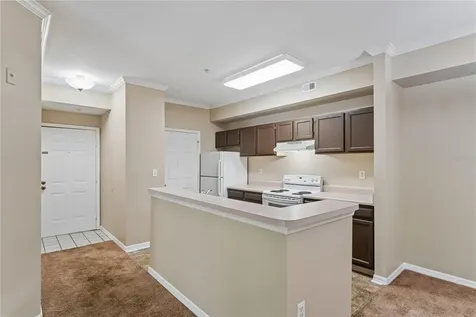 5618 Pinnacle Heights Circle Tampa FL 33624