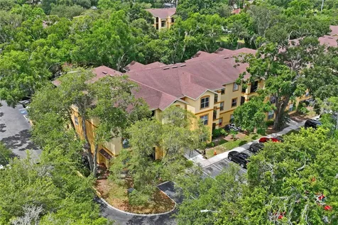 5618 Pinnacle Heights Circle Tampa FL 33624