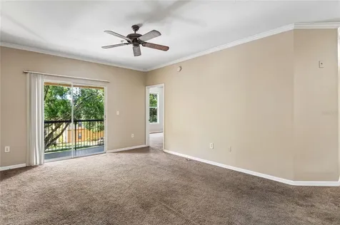 5618 Pinnacle Heights Circle Tampa FL 33624