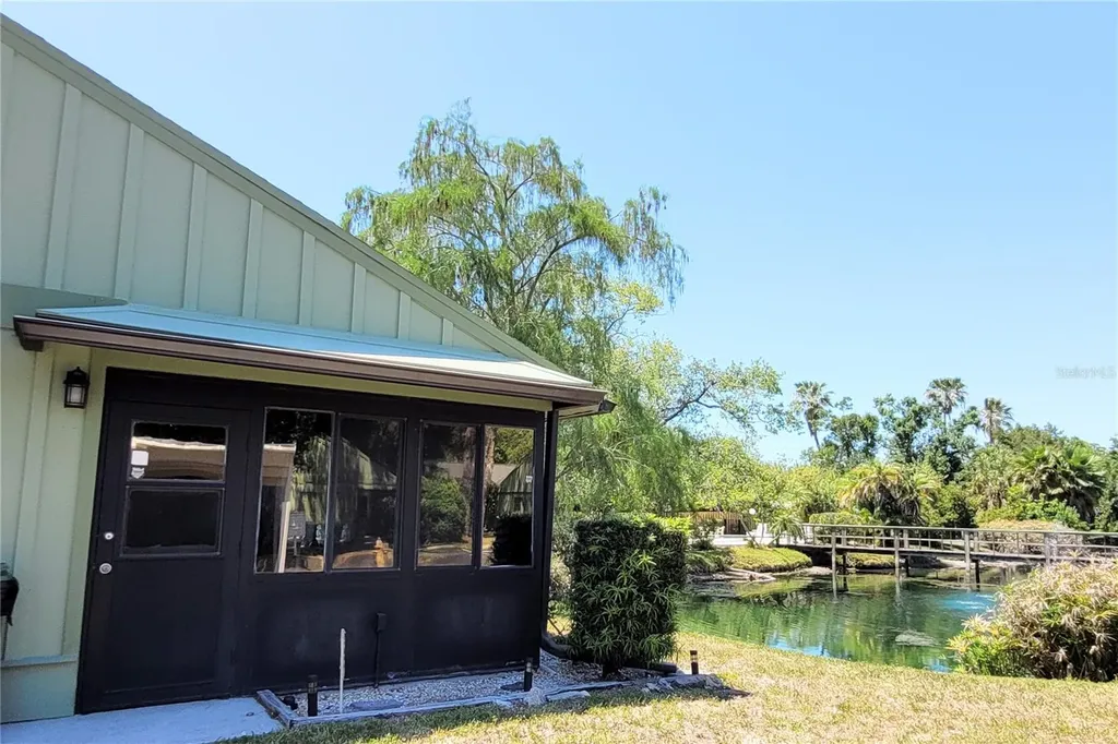 5071 Barrington Circle Sarasota FL 34234