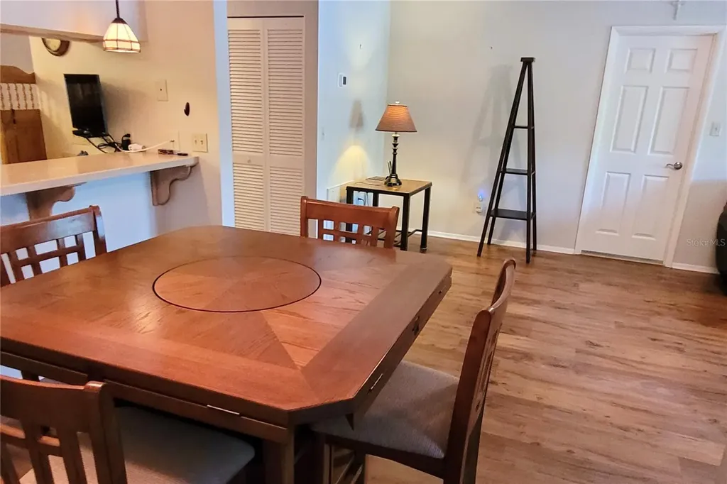 5071 Barrington Circle Sarasota FL 34234