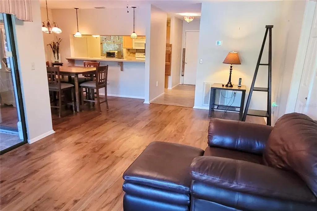 5071 Barrington Circle Sarasota FL 34234