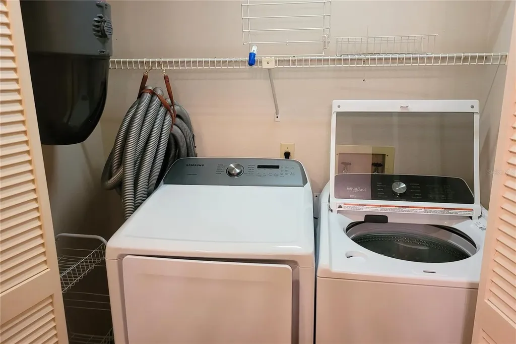 5071 Barrington Circle Sarasota FL 34234