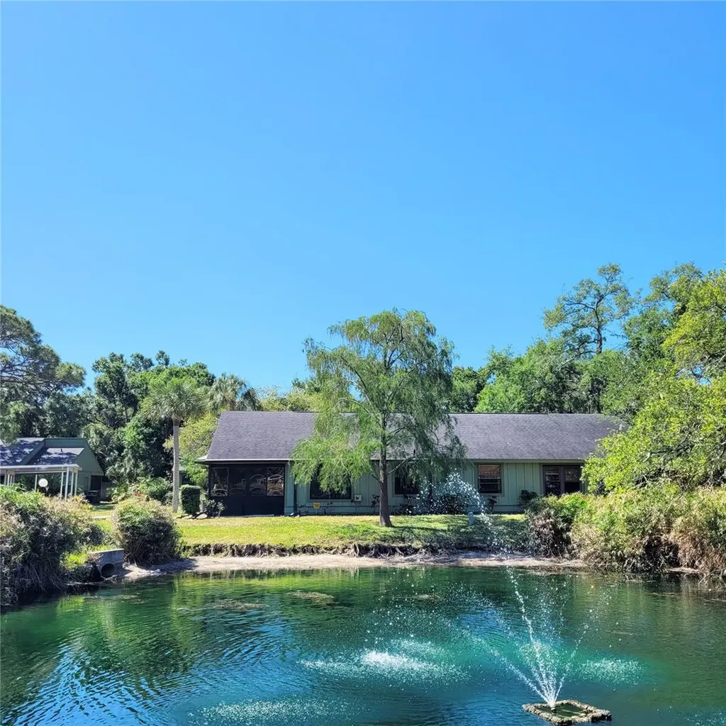 5071 Barrington Circle Sarasota FL 34234