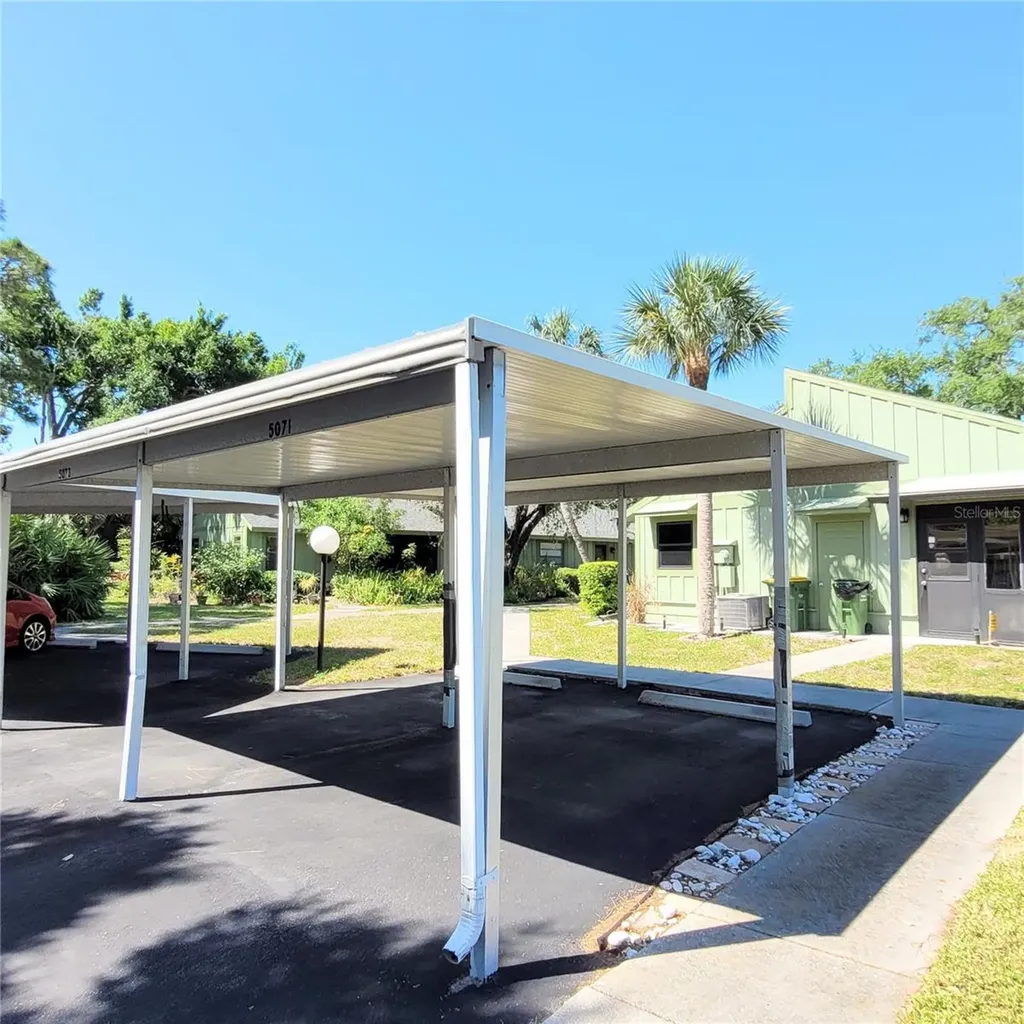 5071 Barrington Circle Sarasota FL 34234