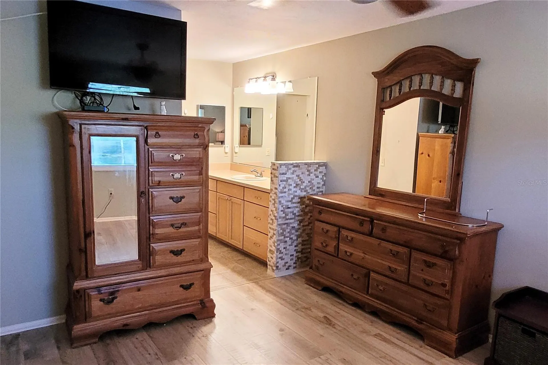 5071 Barrington Circle Sarasota FL 34234