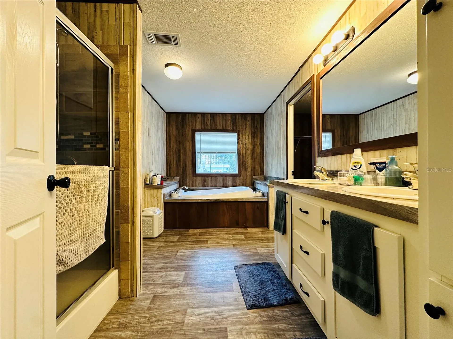 14251 SE 21st Place Morriston FL 32668