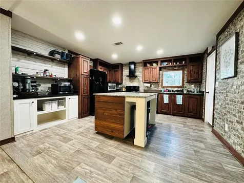 14251 SE 21st Place Morriston FL 32668