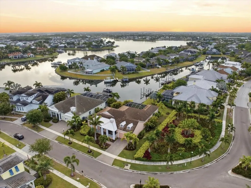 5303 Fishersound Lane Apollo Beach FL 33572