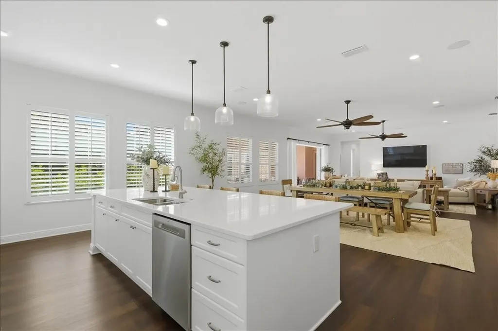 5303 Fishersound Lane Apollo Beach FL 33572
