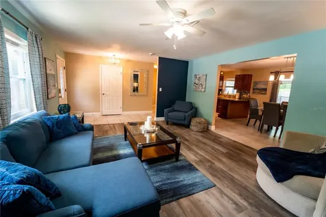 6007 N Himes Avenue Tampa FL 33614