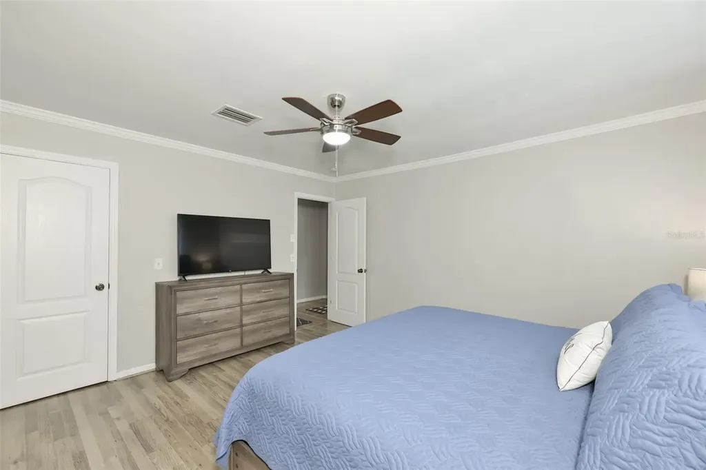 2802 Hideaway Lane Valrico FL 33596