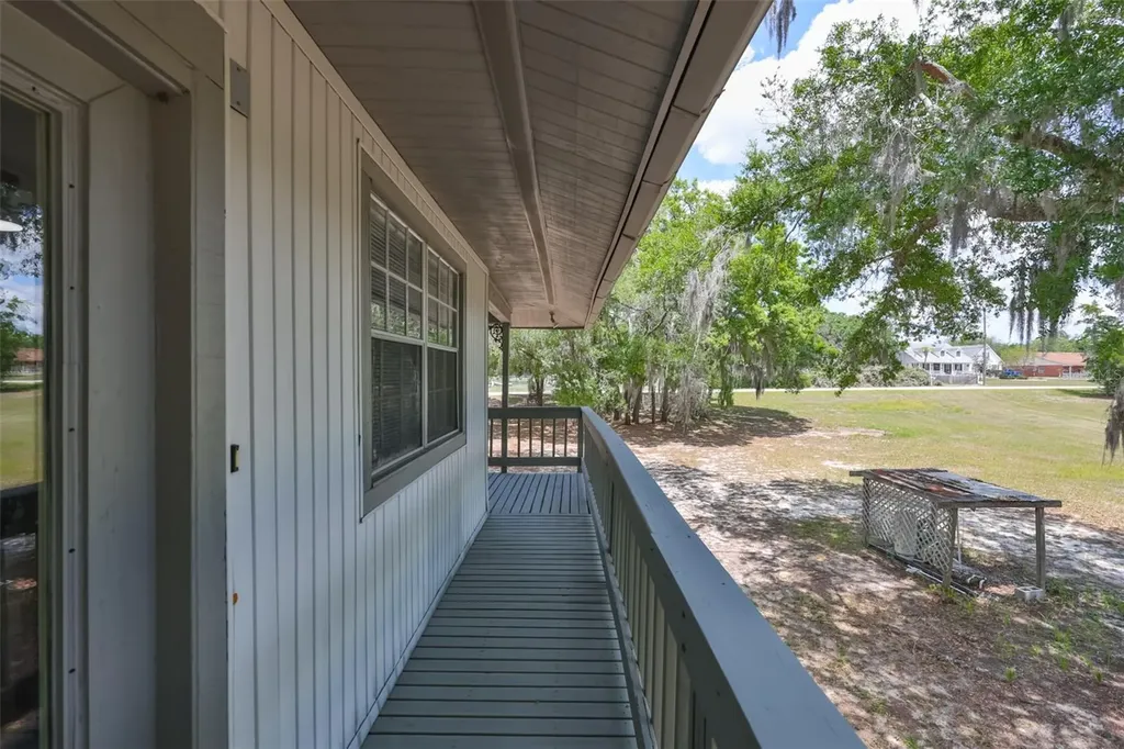 2802 Hideaway Lane Valrico FL 33596