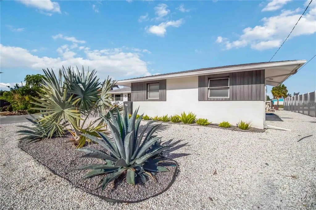 4012 99th Street W Bradenton FL 34210