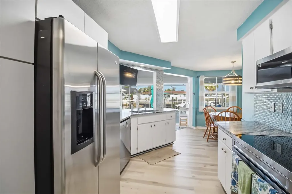 4012 99th Street W Bradenton FL 34210