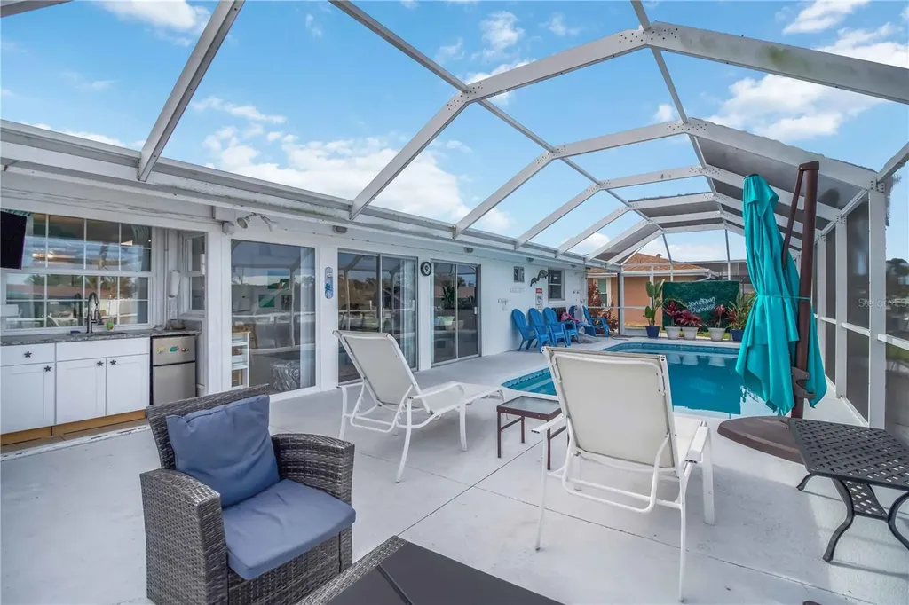 4012 99th Street W Bradenton FL 34210